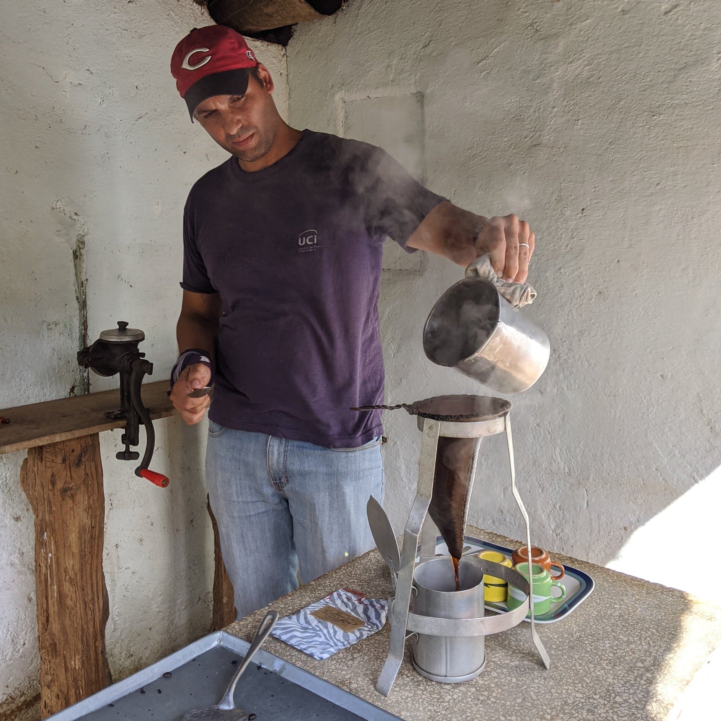 Cafetière filtre style ''chaussette à café''