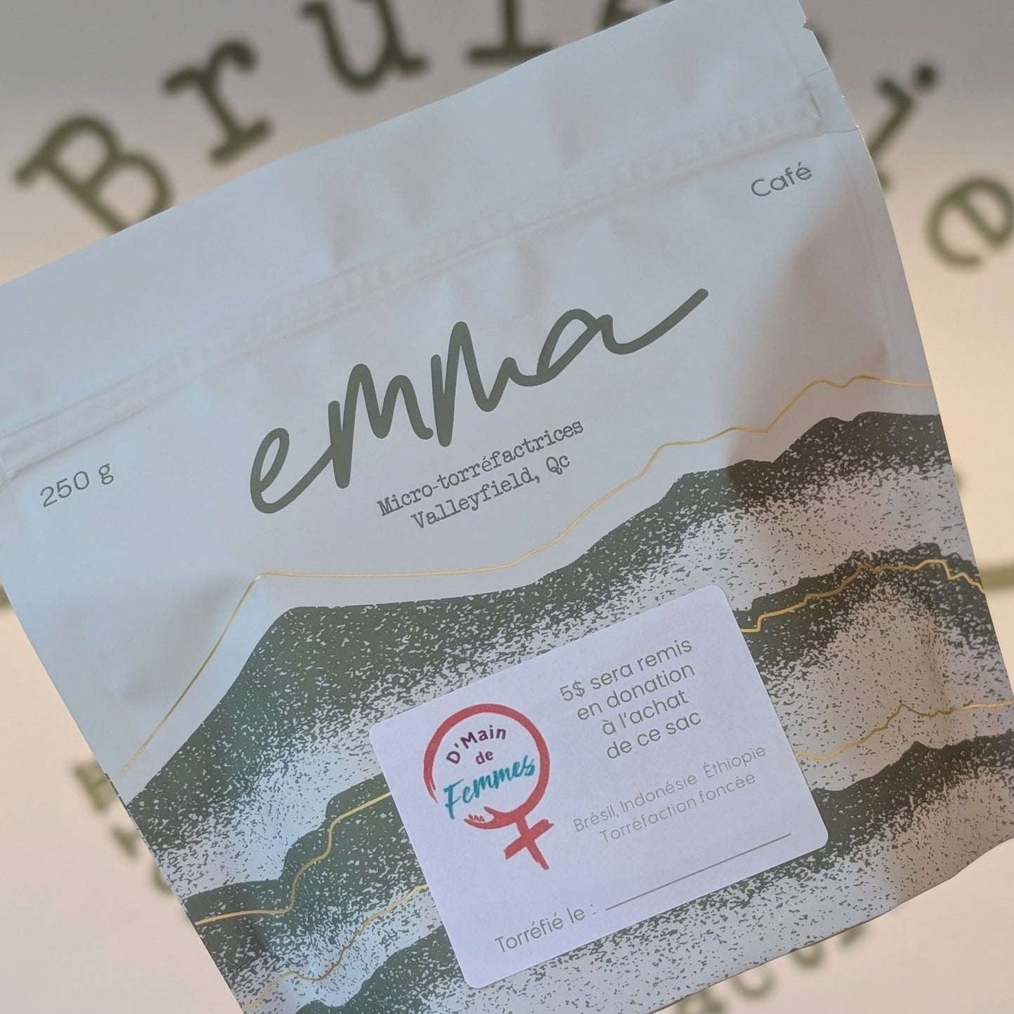 Mélange au profit de D'main de femmes