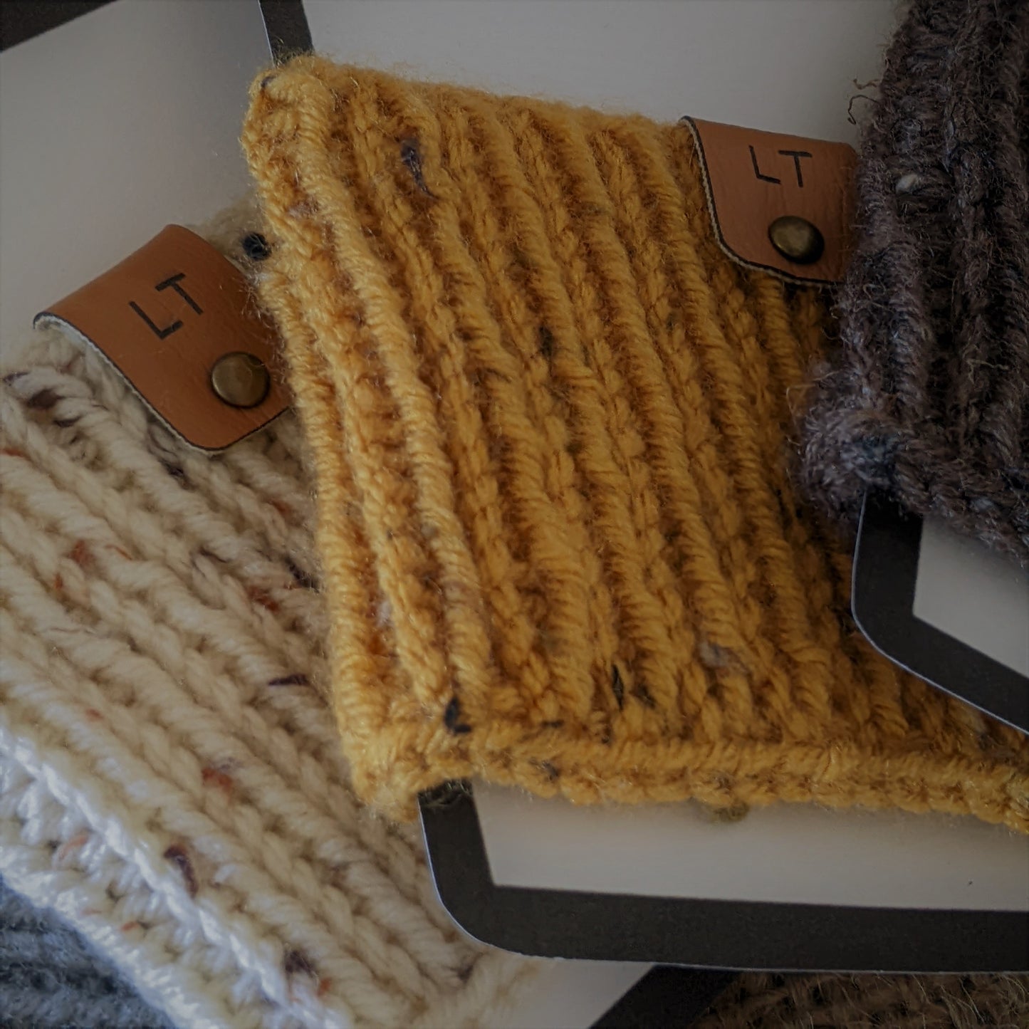 Manchon tricoté à la main (couleurs variées)